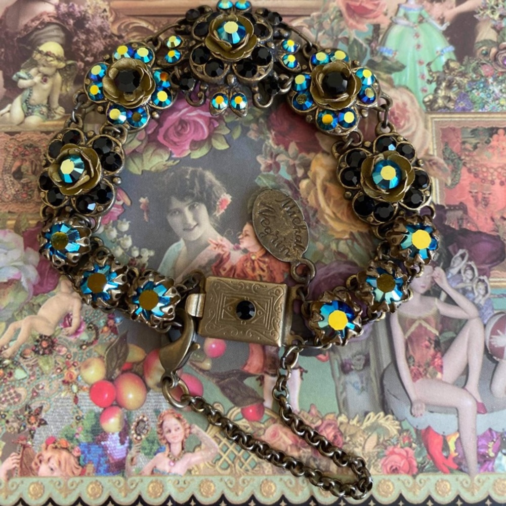 Michal Negrin necklace & bracelet set